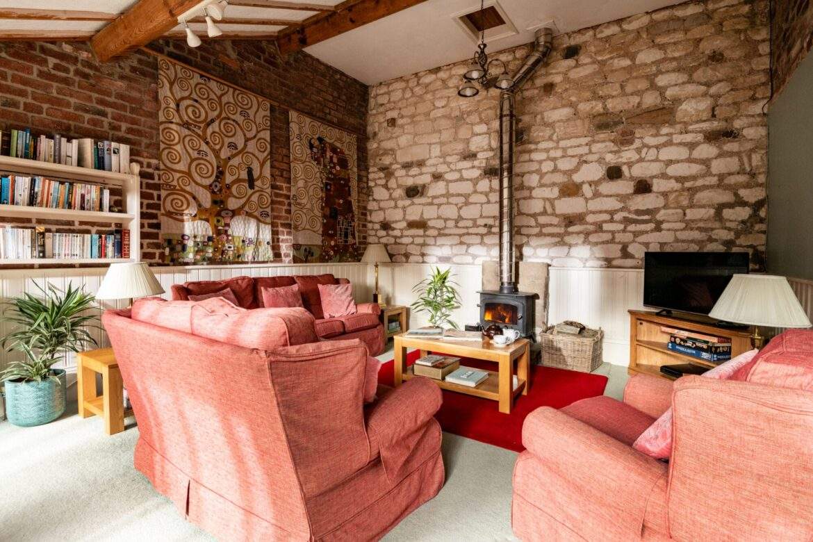 Ostlers Corner Sitting Room , Heritage Escapes Ostlers Corner Sitting Room , Heritage Escapes