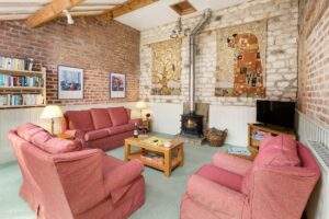 Living room Ostler's Corner .Spacious cottage