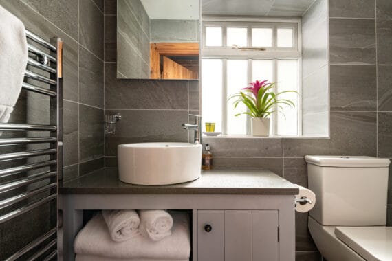 Turnip House en suite shower room Turnip House en suite shower room